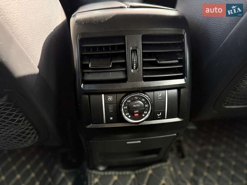 Внедорожник / Кроссовер Mercedes-Benz GL-Class 2013 в Львове фото 73 Внедорожник / Кроссовер Mercedes-Benz GL-Class 2013 в Львове