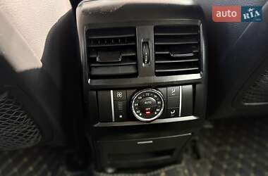 Позашляховик / Кросовер Mercedes-Benz GL-Class 2013 в  фото 73 Позашляховик / Кросовер Mercedes-Benz GL-Class 2013 в