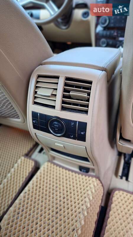 Внедорожник / Кроссовер Mercedes-Benz GL-Class 2011 в Киеве