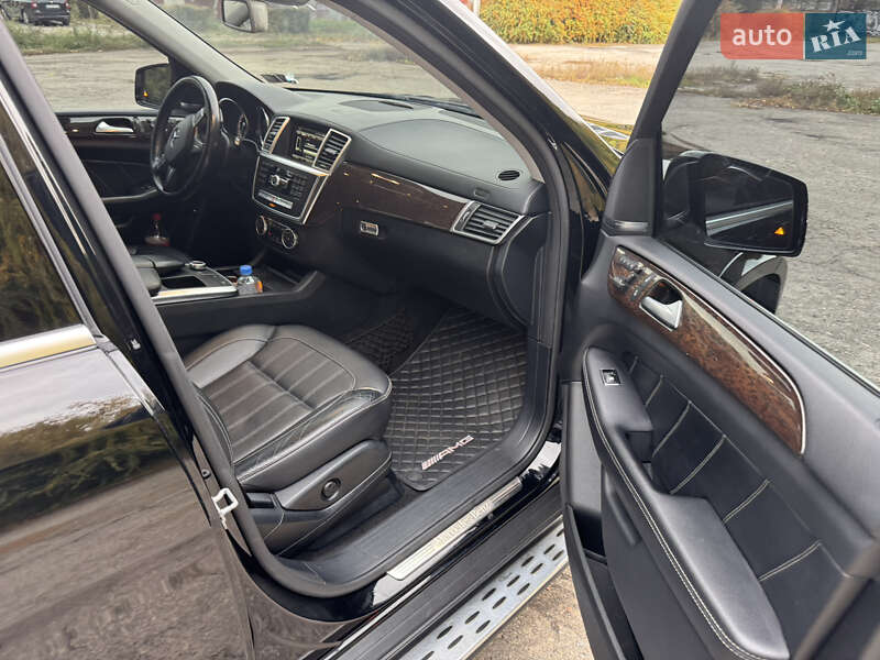 Внедорожник / Кроссовер Mercedes-Benz GL-Class 2014 в Днепре фото 16 Внедорожник / Кроссовер Mercedes-Benz GL-Class 2014 в Днепре