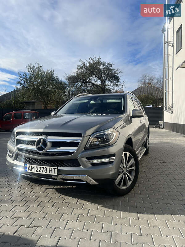 Позашляховик / Кросовер Mercedes-Benz GL-Class 2014 в Коростені