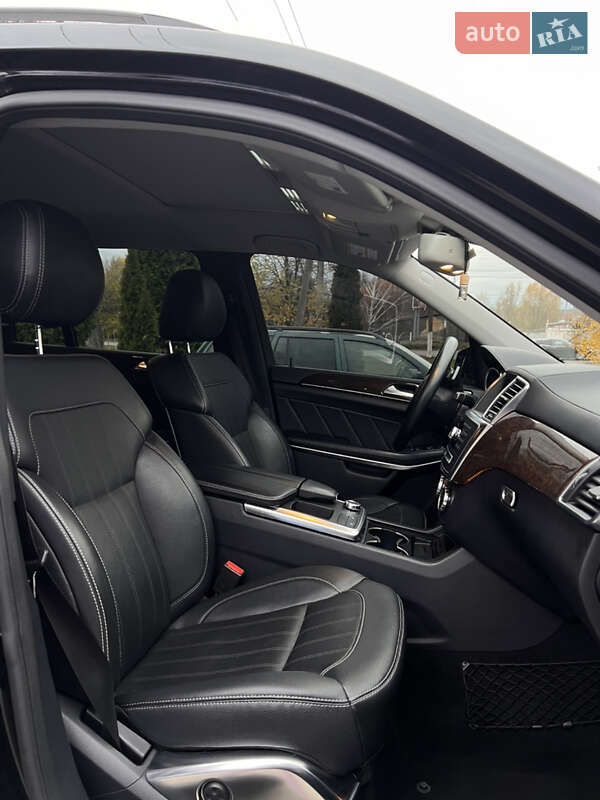 Внедорожник / Кроссовер Mercedes-Benz GL-Class 2012 в Прилуках фото 9 Внедорожник / Кроссовер Mercedes-Benz GL-Class 2012 в Прилуках