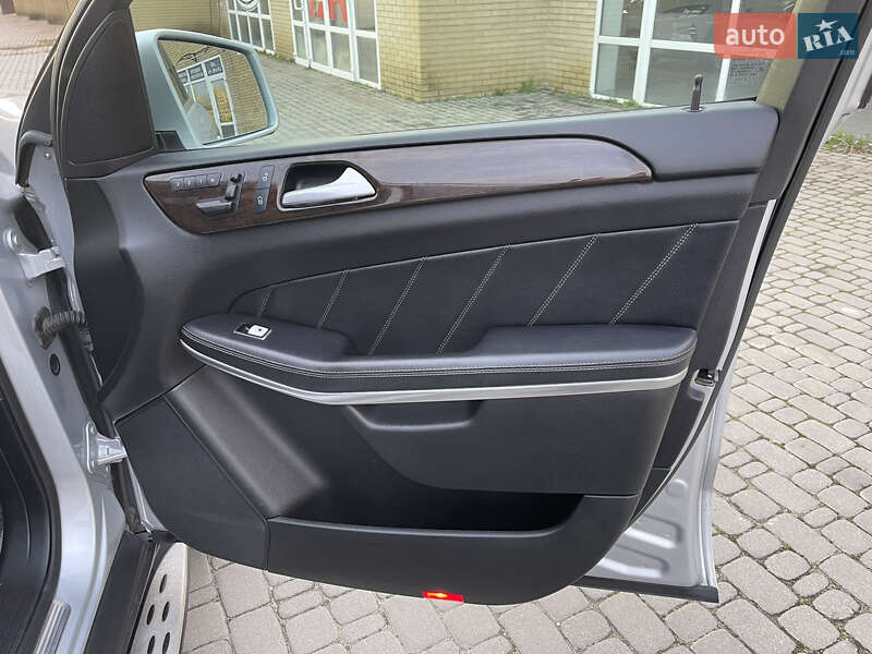 Позашляховик / Кросовер Mercedes-Benz GL-Class 2013 в Харкові фото 42 Позашляховик / Кросовер Mercedes-Benz GL-Class 2013 в Харкові