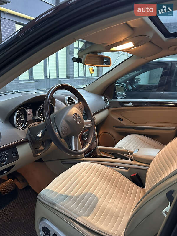 Внедорожник / Кроссовер Mercedes-Benz GL-Class 2012 в Тернополе