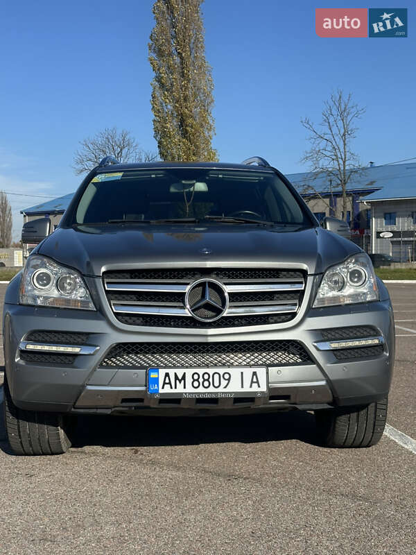 Внедорожник / Кроссовер Mercedes-Benz GL-Class 2011 в Житомире