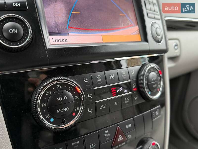 Внедорожник / Кроссовер Mercedes-Benz GL-Class 2010 в Киеве фото 26 Внедорожник / Кроссовер Mercedes-Benz GL-Class 2010 в Киеве