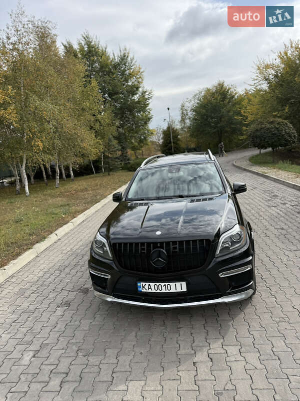 Позашляховик / Кросовер Mercedes-Benz GL-Class 2013 в Павлограді