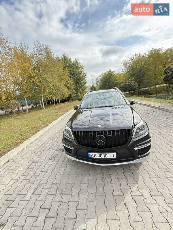 Позашляховик / Кросовер Mercedes-Benz GL-Class 2013 в Павлограді