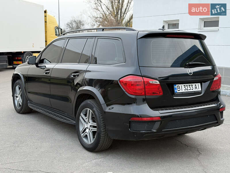 Позашляховик / Кросовер Mercedes-Benz GL-Class 2015 в Кременчуці фото 6 Позашляховик / Кросовер Mercedes-Benz GL-Class 2015 в Кременчуці