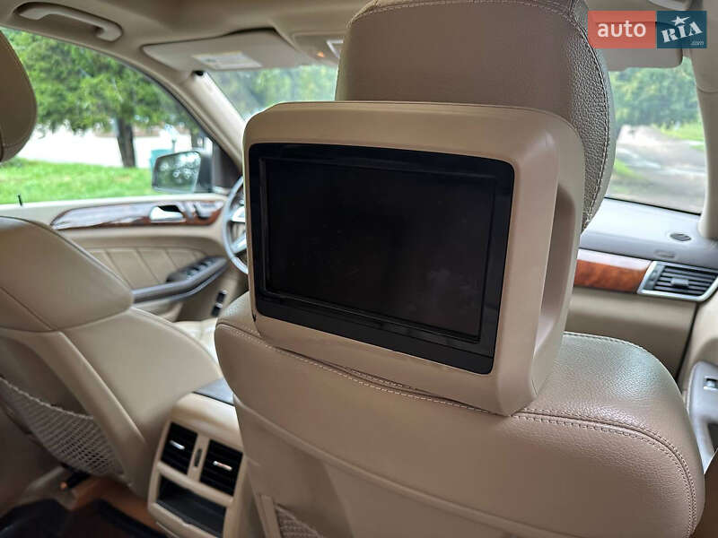 Внедорожник / Кроссовер Mercedes-Benz GL-Class 2013 в Ровно фото 41 Внедорожник / Кроссовер Mercedes-Benz GL-Class 2013 в Ровно