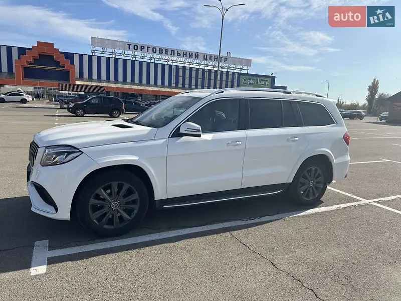 Mercedes-Benz GL-Class