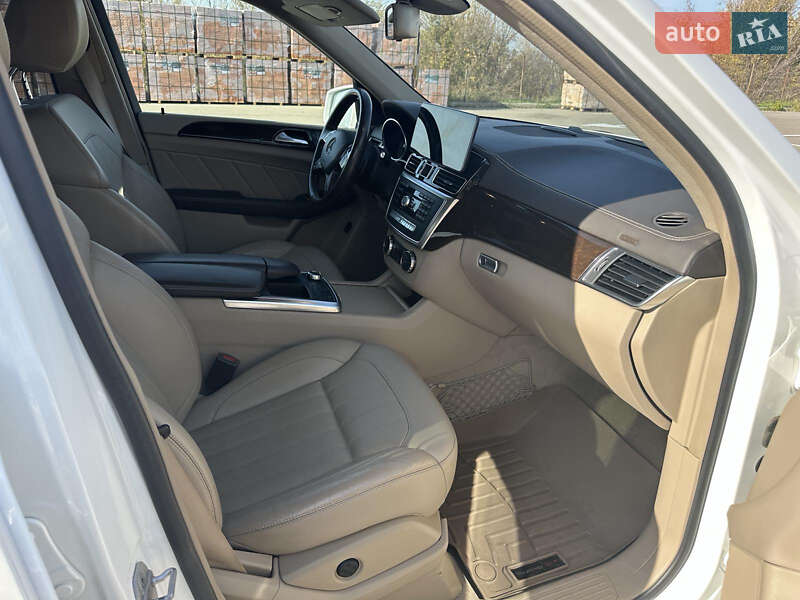 Внедорожник / Кроссовер Mercedes-Benz GL-Class 2015 в Кривом Роге