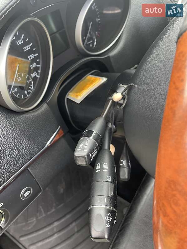 Позашляховик / Кросовер Mercedes-Benz GL-Class 2007 в Сваляві