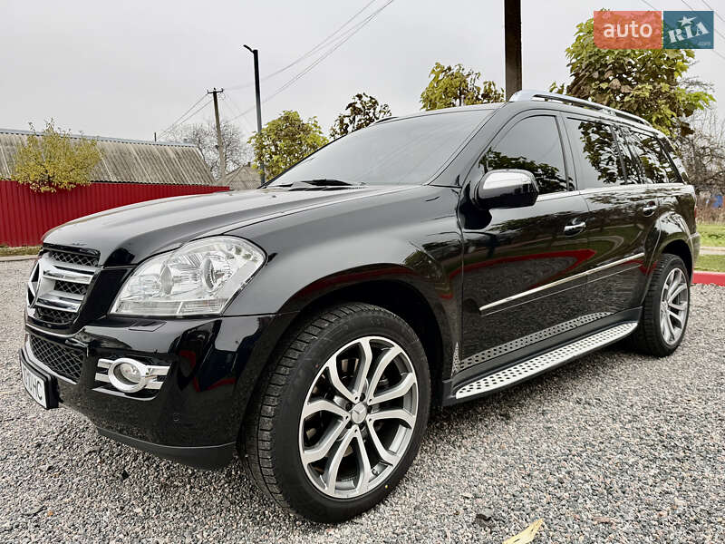 Внедорожник / Кроссовер Mercedes-Benz GL-Class 2009 в Гадяче