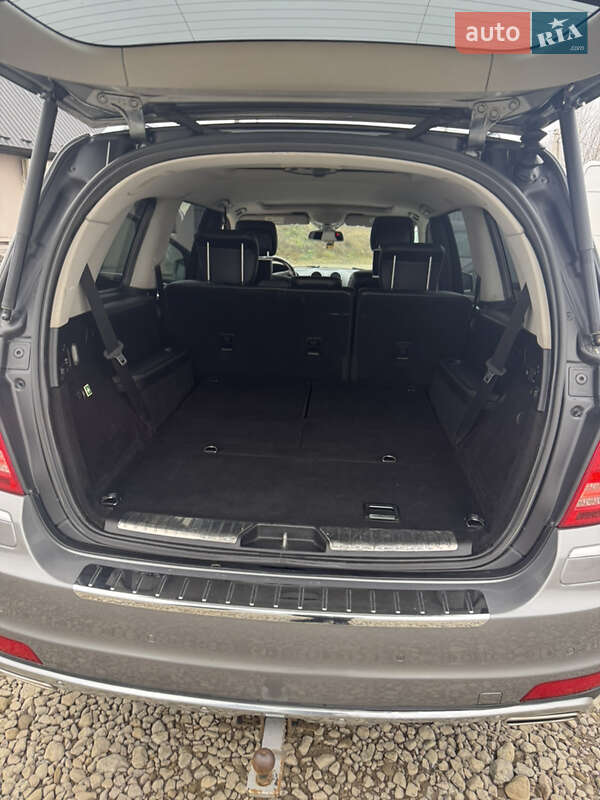 Позашляховик / Кросовер Mercedes-Benz GL-Class 2011 в Чернівцях
