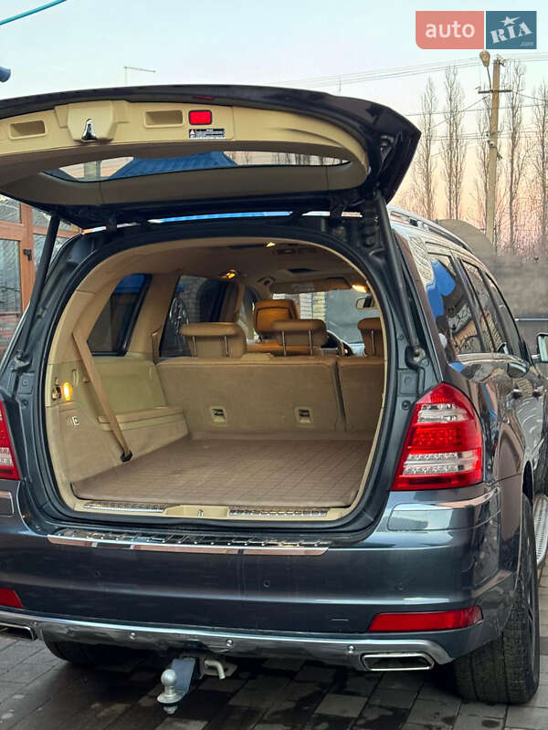 Позашляховик / Кросовер Mercedes-Benz GL-Class 2011 в Сторожинці фото 5 Позашляховик / Кросовер Mercedes-Benz GL-Class 2011 в Сторожинці