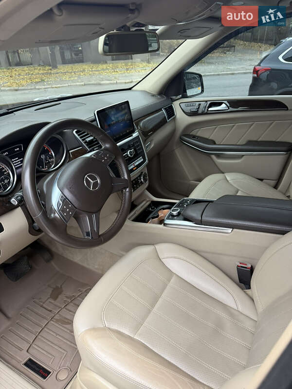 Позашляховик / Кросовер Mercedes-Benz GL-Class 2013 в Запоріжжі фото 9 Позашляховик / Кросовер Mercedes-Benz GL-Class 2013 в Запоріжжі