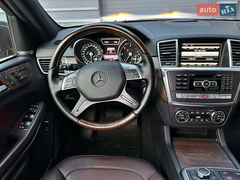 Позашляховик / Кросовер Mercedes-Benz GL-Class 2013 в Луцьку фото 29 Позашляховик / Кросовер Mercedes-Benz GL-Class 2013 в Луцьку