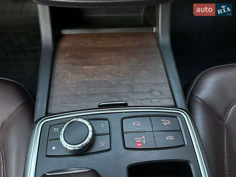 Позашляховик / Кросовер Mercedes-Benz GL-Class 2013 в Луцьку фото 38 Позашляховик / Кросовер Mercedes-Benz GL-Class 2013 в Луцьку