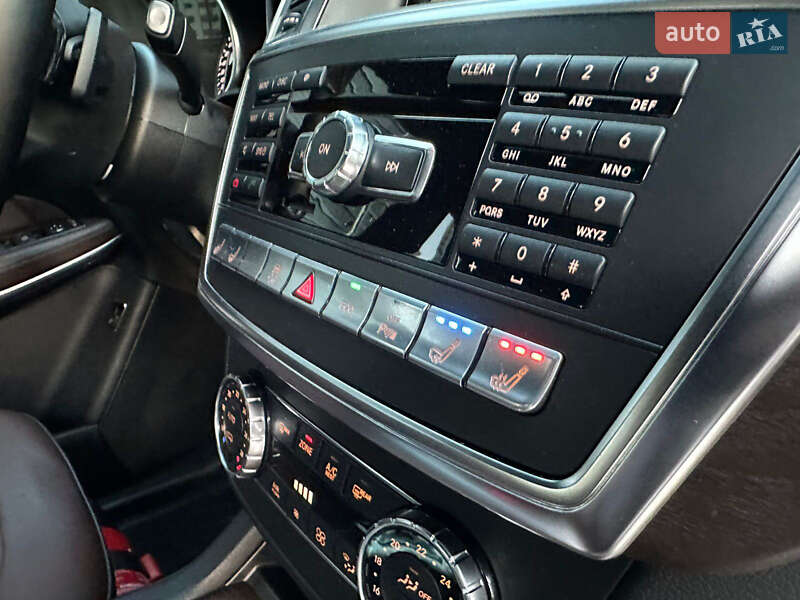 Позашляховик / Кросовер Mercedes-Benz GL-Class 2013 в Луцьку фото 41 Позашляховик / Кросовер Mercedes-Benz GL-Class 2013 в Луцьку