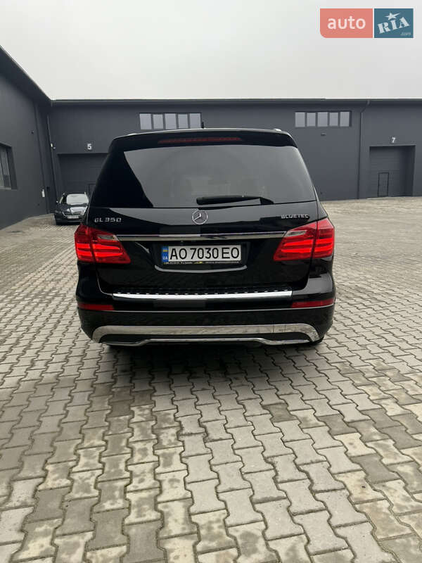 Позашляховик / Кросовер Mercedes-Benz GL-Class 2014 в Іршаві фото 14 Позашляховик / Кросовер Mercedes-Benz GL-Class 2014 в Іршаві