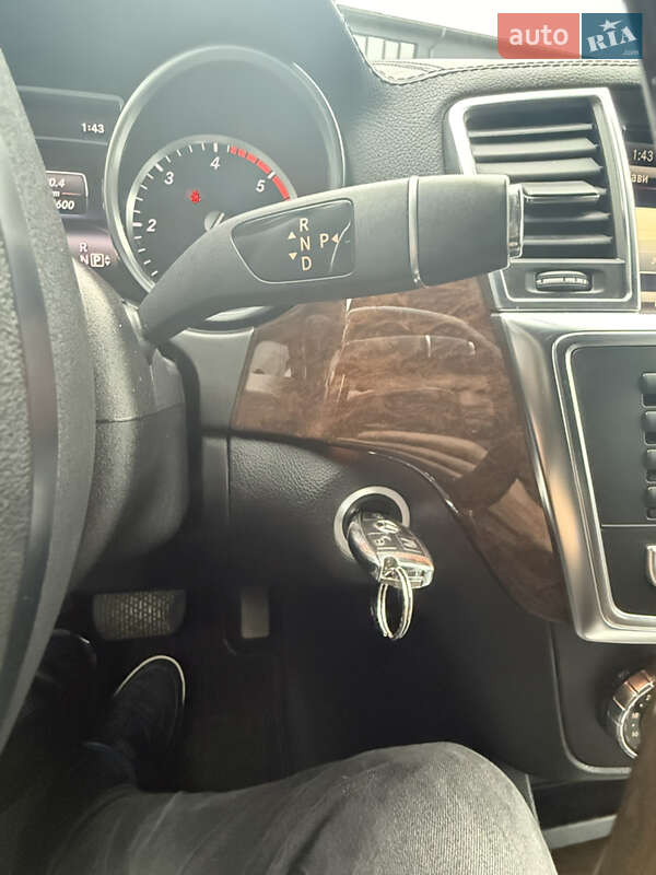 Позашляховик / Кросовер Mercedes-Benz GL-Class 2014 в Іршаві фото 65 Позашляховик / Кросовер Mercedes-Benz GL-Class 2014 в Іршаві