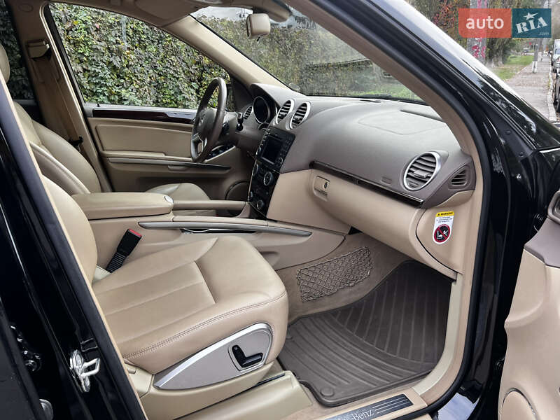 Внедорожник / Кроссовер Mercedes-Benz GL-Class 2009 в Киеве фото 17 Внедорожник / Кроссовер Mercedes-Benz GL-Class 2009 в Киеве