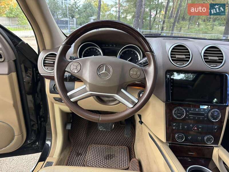 Позашляховик / Кросовер Mercedes-Benz GL-Class 2011 в Києві фото 9 Позашляховик / Кросовер Mercedes-Benz GL-Class 2011 в Києві