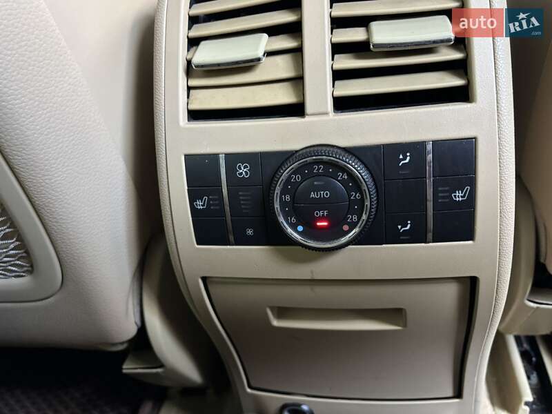 Позашляховик / Кросовер Mercedes-Benz GL-Class 2011 в Києві фото 18 Позашляховик / Кросовер Mercedes-Benz GL-Class 2011 в Києві