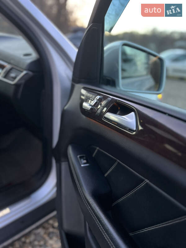 Позашляховик / Кросовер Mercedes-Benz GL-Class 2016 в Сторожинці фото 27 Позашляховик / Кросовер Mercedes-Benz GL-Class 2016 в Сторожинці