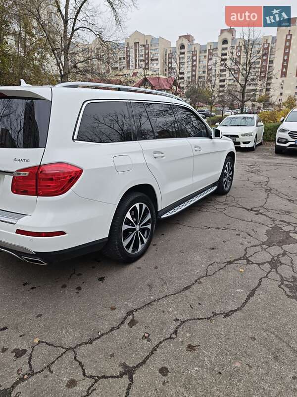 Внедорожник / Кроссовер Mercedes-Benz GL-Class 2014 в Киеве фото 4 Внедорожник / Кроссовер Mercedes-Benz GL-Class 2014 в Киеве