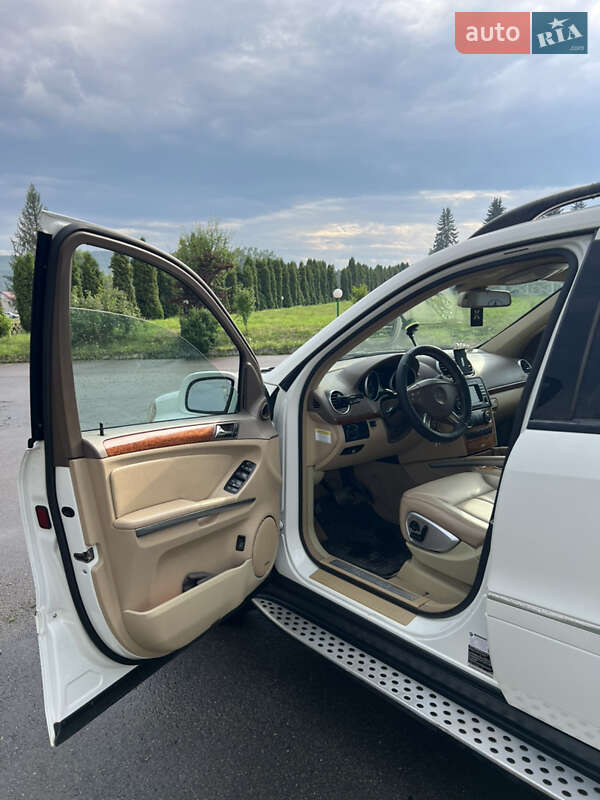 Позашляховик / Кросовер Mercedes-Benz GL-Class 2008 в Коломиї фото 23 Позашляховик / Кросовер Mercedes-Benz GL-Class 2008 в Коломиї