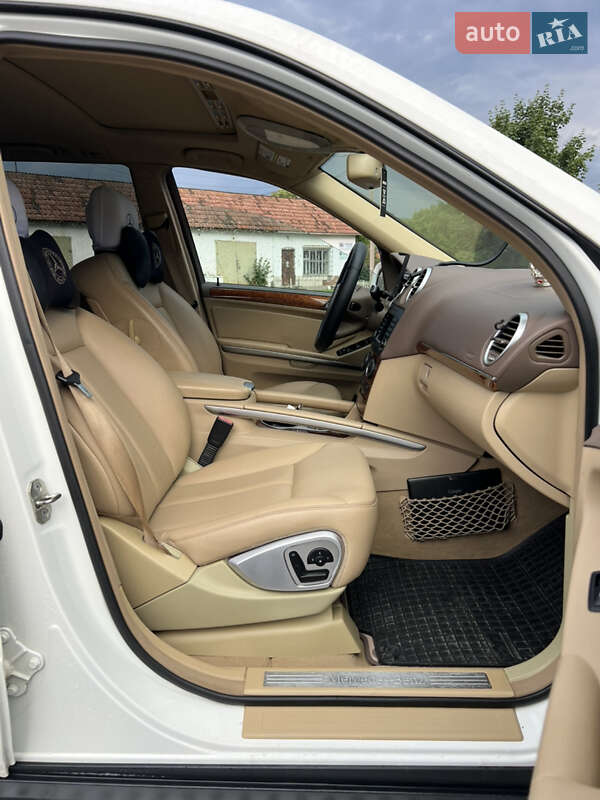 Позашляховик / Кросовер Mercedes-Benz GL-Class 2008 в Коломиї фото 40 Позашляховик / Кросовер Mercedes-Benz GL-Class 2008 в Коломиї