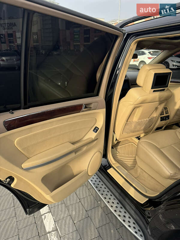Позашляховик / Кросовер Mercedes-Benz GL-Class 2008 в Львові фото 12 Позашляховик / Кросовер Mercedes-Benz GL-Class 2008 в Львові