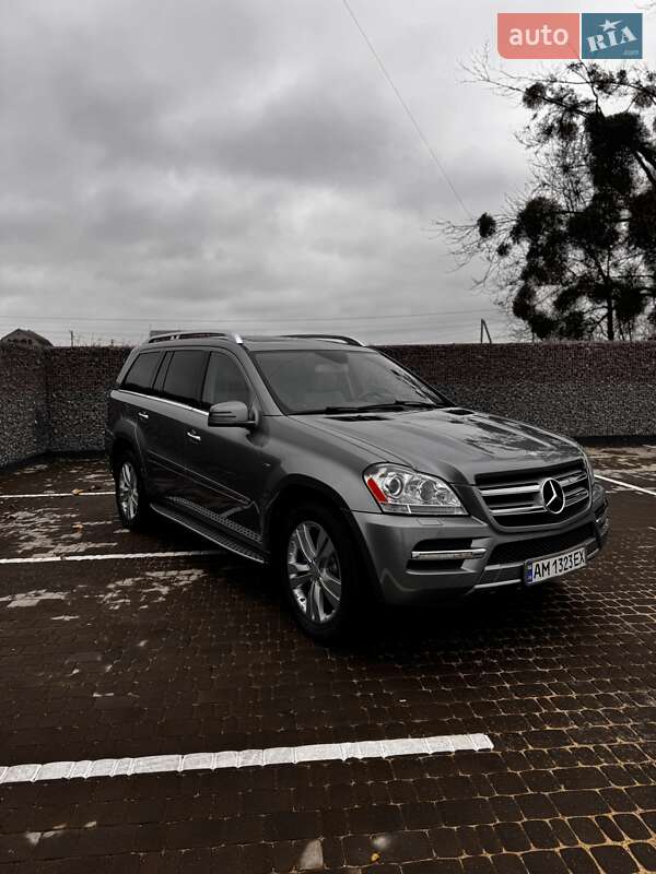 Позашляховик / Кросовер Mercedes-Benz GL-Class 2012 в Житомирі фото 2 Позашляховик / Кросовер Mercedes-Benz GL-Class 2012 в Житомирі