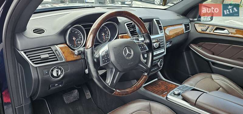 Внедорожник / Кроссовер Mercedes-Benz GL-Class 2013 в Львове фото 13 Внедорожник / Кроссовер Mercedes-Benz GL-Class 2013 в Львове