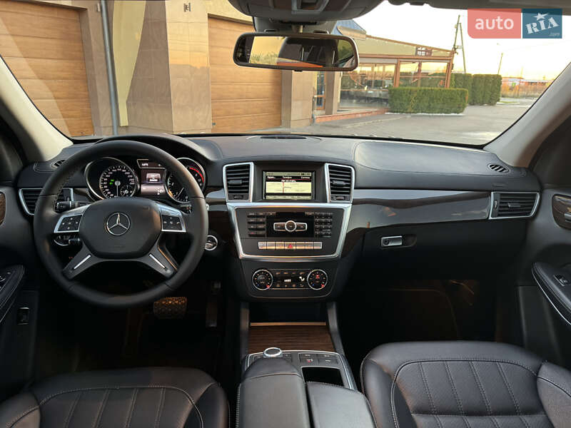 Внедорожник / Кроссовер Mercedes-Benz GL-Class 2013 в Виноградове фото 35 Внедорожник / Кроссовер Mercedes-Benz GL-Class 2013 в Виноградове