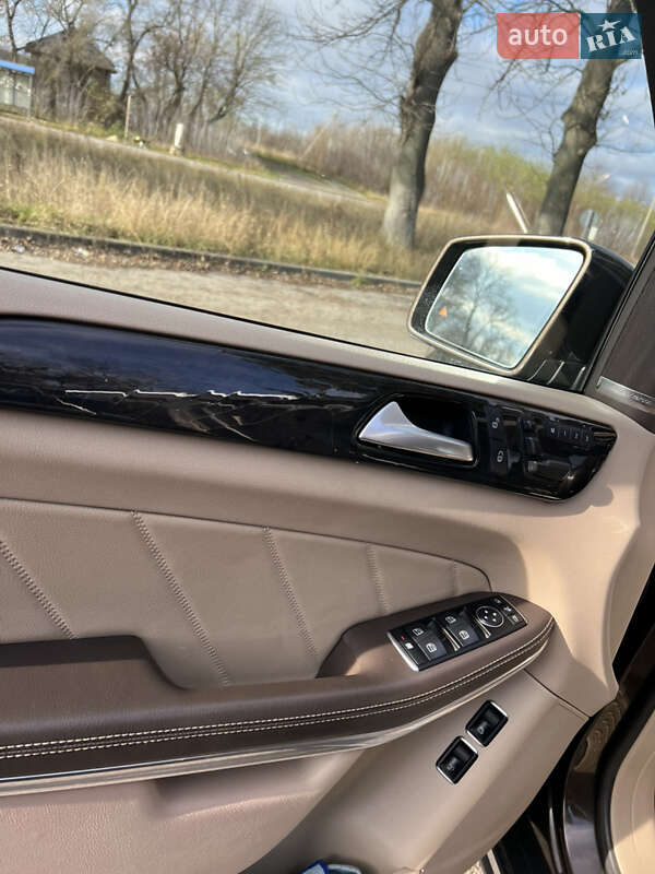 Внедорожник / Кроссовер Mercedes-Benz GL-Class 2013 в Черновцах