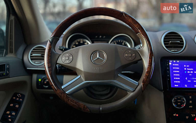 Внедорожник / Кроссовер Mercedes-Benz GL-Class 2011 в Львове