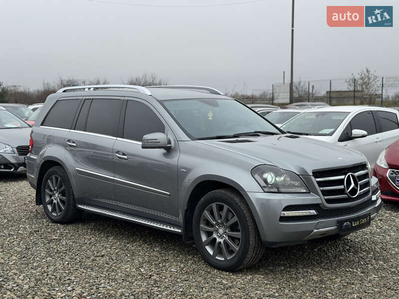 Mercedes-Benz GL-Class 2012