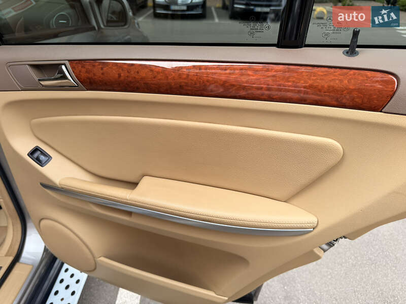 Внедорожник / Кроссовер Mercedes-Benz GL-Class 2008 в Киеве