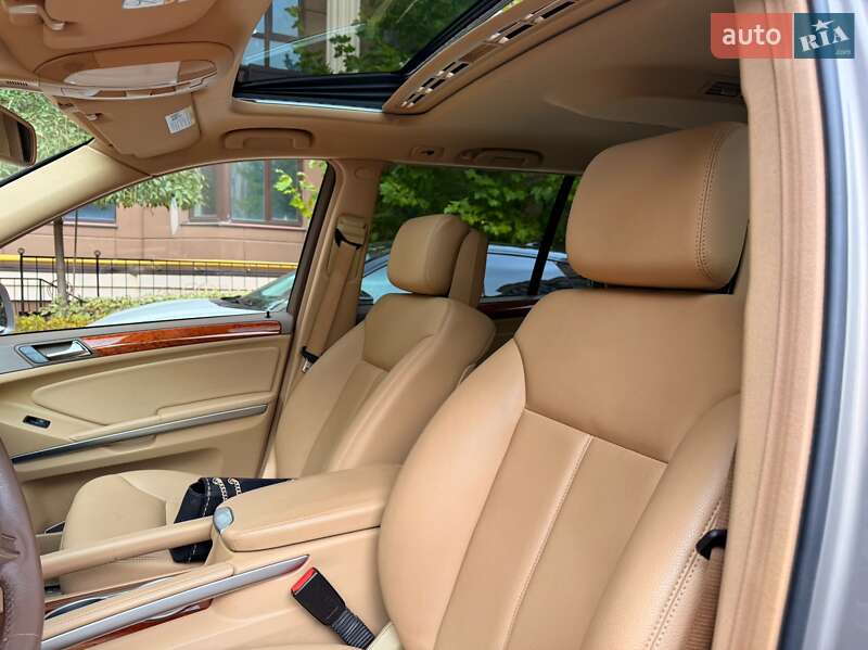 Внедорожник / Кроссовер Mercedes-Benz GL-Class 2008 в Киеве