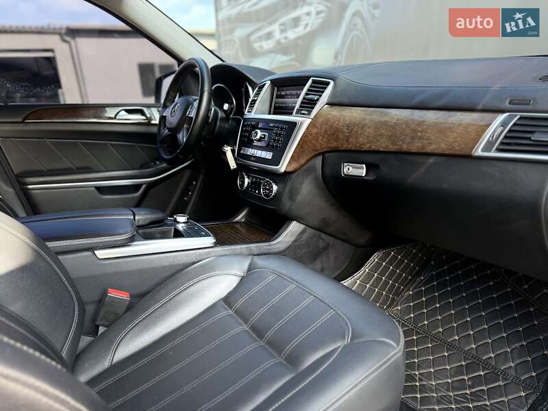 Внедорожник / Кроссовер Mercedes-Benz GL-Class 2013 в Львове фото 60 Внедорожник / Кроссовер Mercedes-Benz GL-Class 2013 в Львове