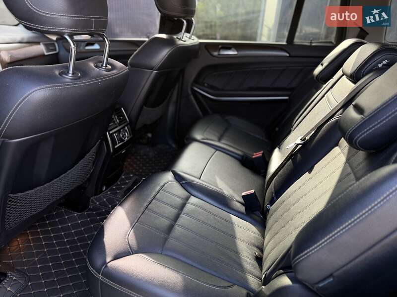 Внедорожник / Кроссовер Mercedes-Benz GL-Class 2013 в Львове фото 63 Внедорожник / Кроссовер Mercedes-Benz GL-Class 2013 в Львове