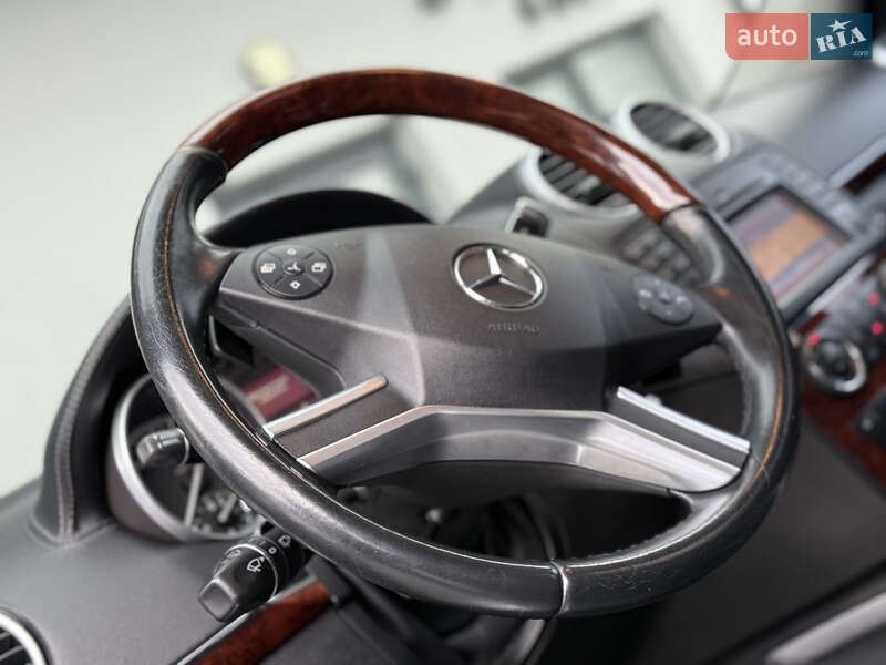 Внедорожник / Кроссовер Mercedes-Benz GL-Class 2012 в Дрогобыче