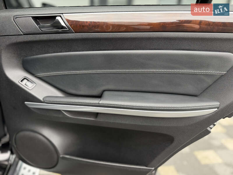 Внедорожник / Кроссовер Mercedes-Benz GL-Class 2012 в Дрогобыче