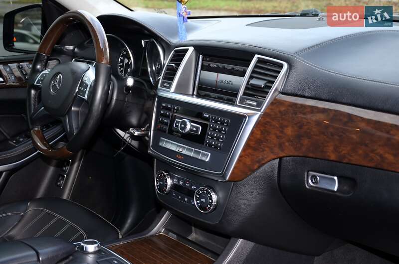 Позашляховик / Кросовер Mercedes-Benz GL-Class 2013 в Києві