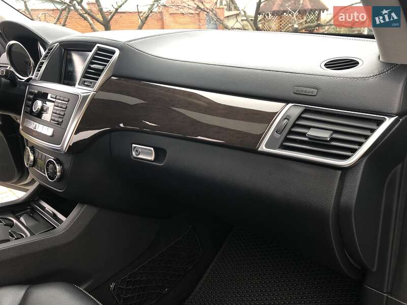 Позашляховик / Кросовер Mercedes-Benz GL-Class 2014 в Кривому Розі фото 39 Позашляховик / Кросовер Mercedes-Benz GL-Class 2014 в Кривому Розі