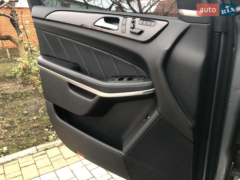 Позашляховик / Кросовер Mercedes-Benz GL-Class 2014 в Кривому Розі фото 50 Позашляховик / Кросовер Mercedes-Benz GL-Class 2014 в Кривому Розі