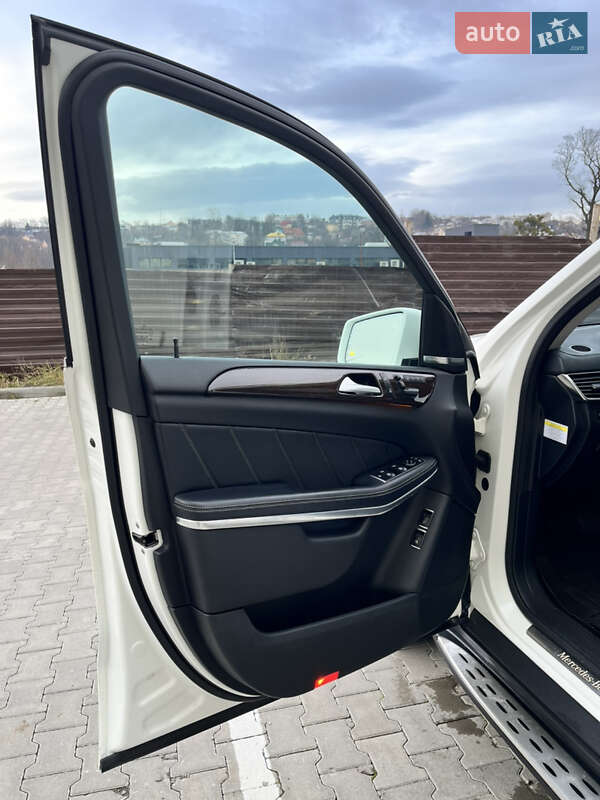 Внедорожник / Кроссовер Mercedes-Benz GL-Class 2014 в Черновцах фото 24 Внедорожник / Кроссовер Mercedes-Benz GL-Class 2014 в Черновцах
